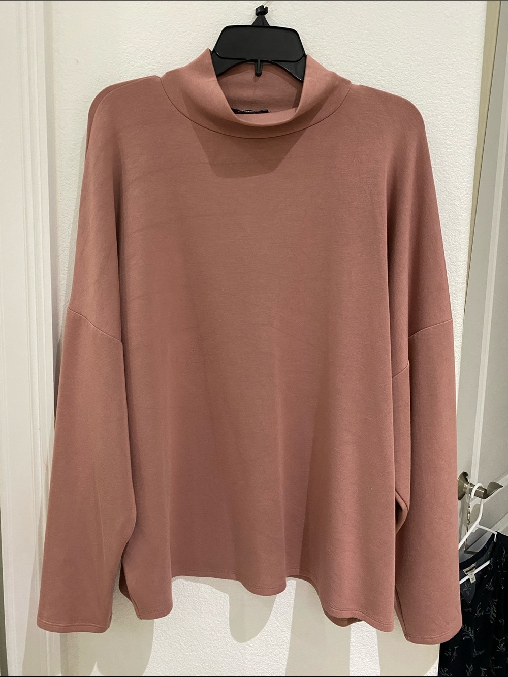 Express Mock Turtleneck Long Sleeve Top - Size XL